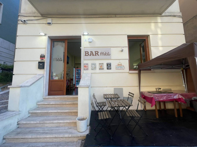 Attività commerciale in Vendita a Frosinone