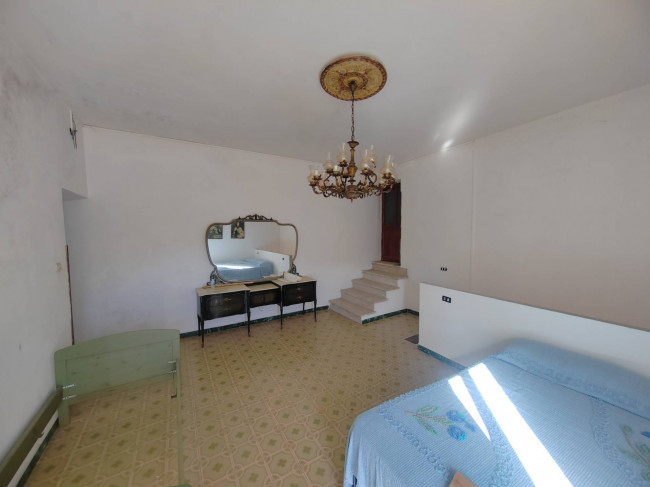 FABBRICATO in Vendita a Castro dei Volsci