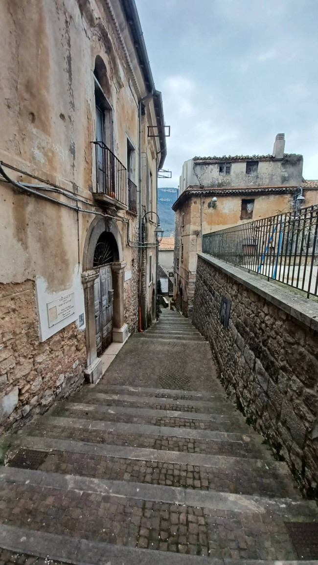 Appartamento in Vendita a Vallecorsa