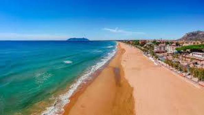 Attività commerciale in Vendita a Terracina