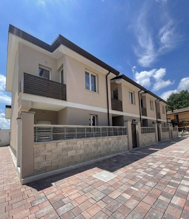 Villette a schiera in Vendita a Frosinone