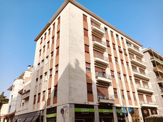 Appartamento in Vendita