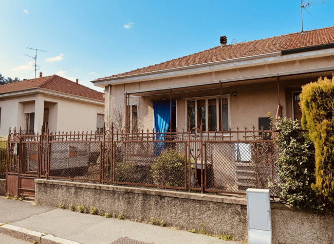 Casa indipendente in Vendita