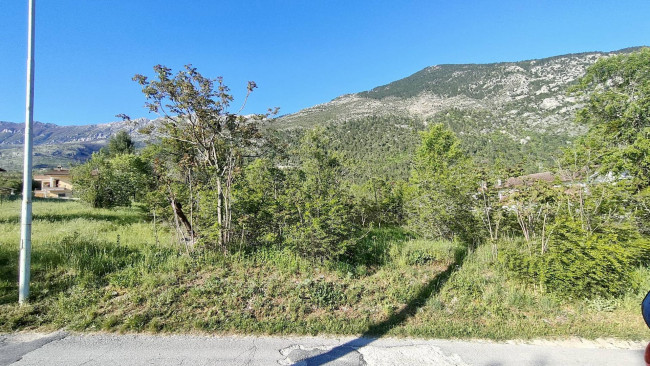 <span>Sulmona</span>