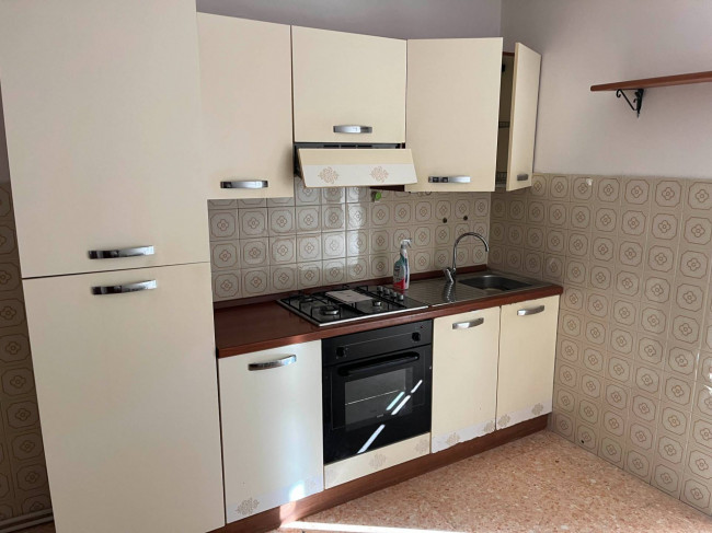 Appartamento in Affitto a Massa