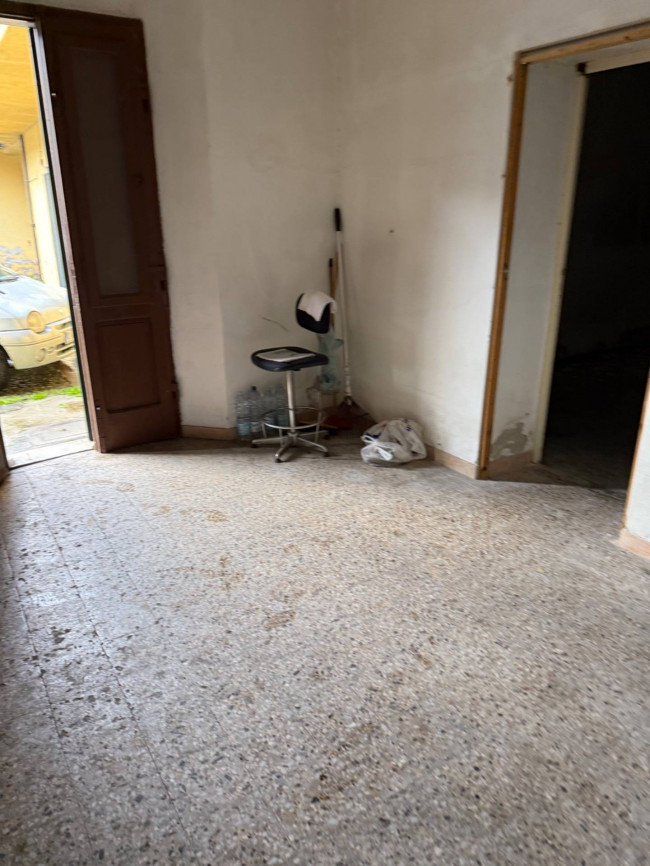 Appartamento in Vendita a Montignoso