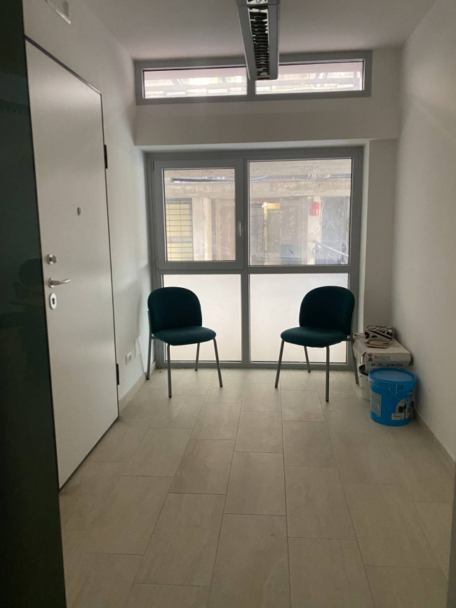 Studio/Ufficio in Affitto a Massa