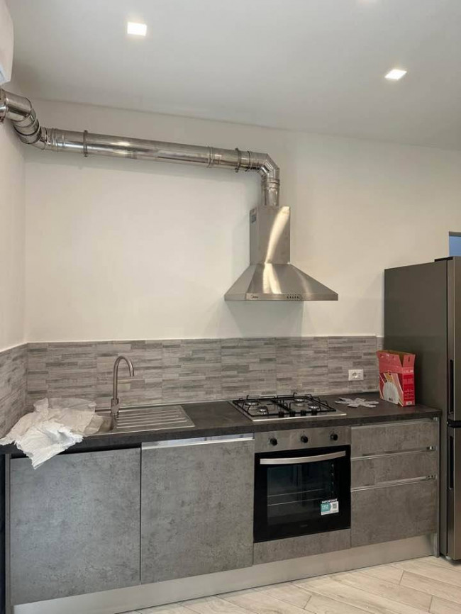 Appartamento in Affitto a Carrara