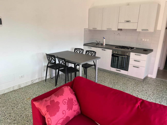 Appartamento in Affitto a Carrara