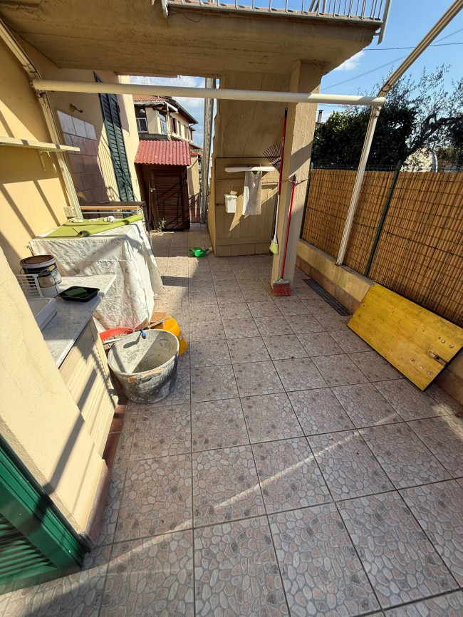 Appartamento in Affitto a Massa