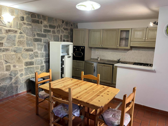 casa semindipendente in Affitto a Montignoso