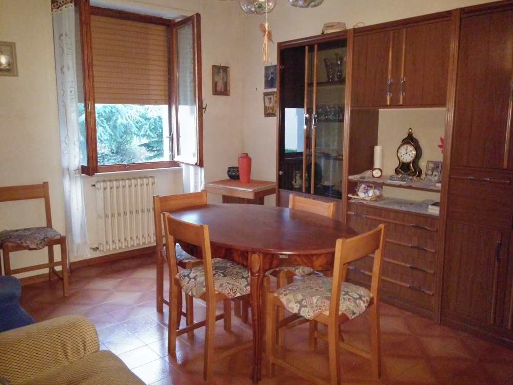 Appartamento in vendita a Poggio San Marcello (AN)