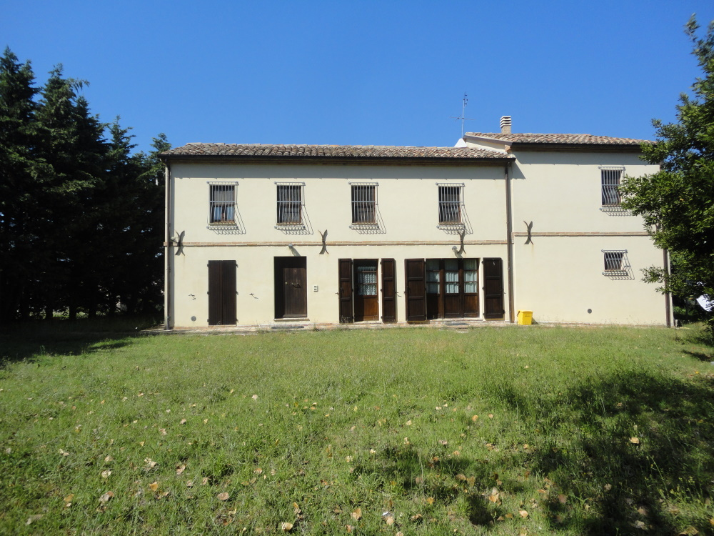 Villa in vendita a Belvedere Ostrense (AN)
