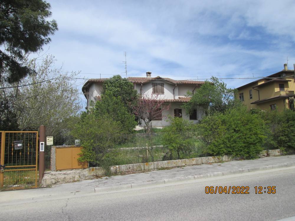 villa in via Rustico a Polverigi