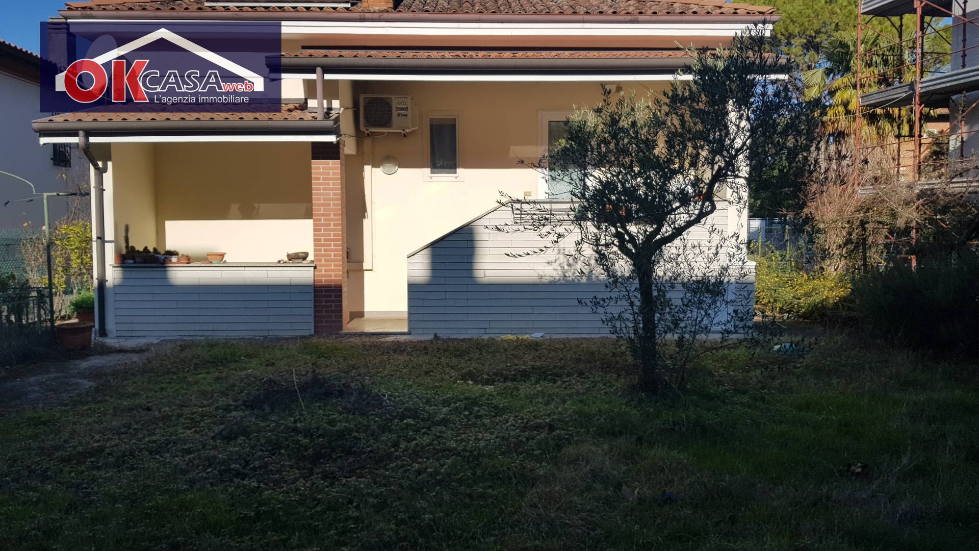 Villa in Affitto