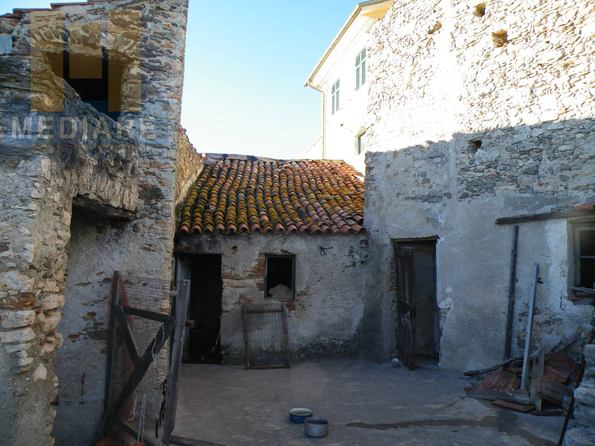 Rustico - Cascina ORCO FEGLINO vendita  Orco  Mediare - Wicasa s.r.l.