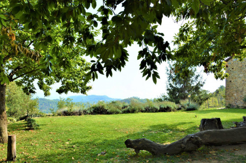 Casa indipendente in vendita a Finalborgo, Finale Ligure (SV)