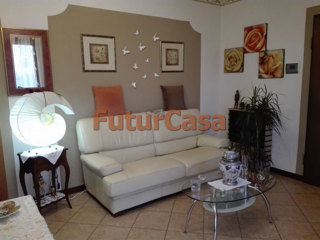  altopascio vendita quart:  immobiliare-futurcasa