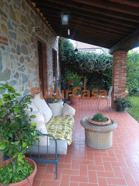  castelfranco di sotto vendita quart: orentano immobiliare futurcasa