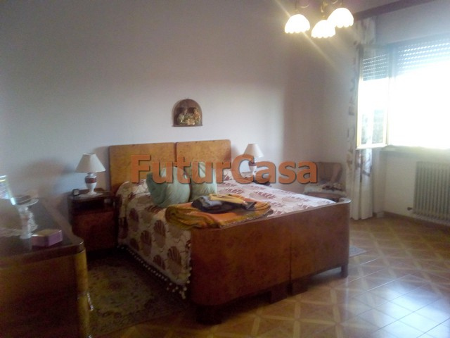  chiesina uzzanese vendita quart:  immobiliare futurcasa