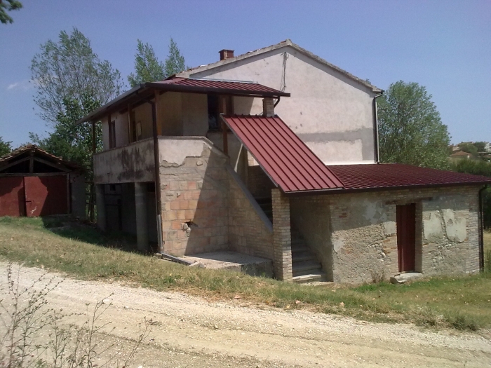 Rustico in vendita a Penna Alta, Bellante (TE)