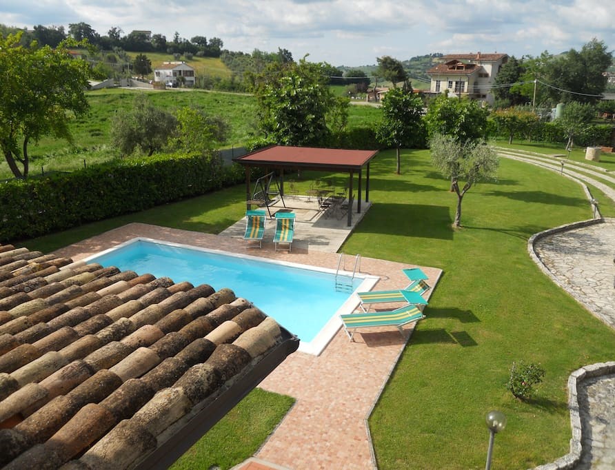 Villa in Vendita a Teramo Cod. 3132