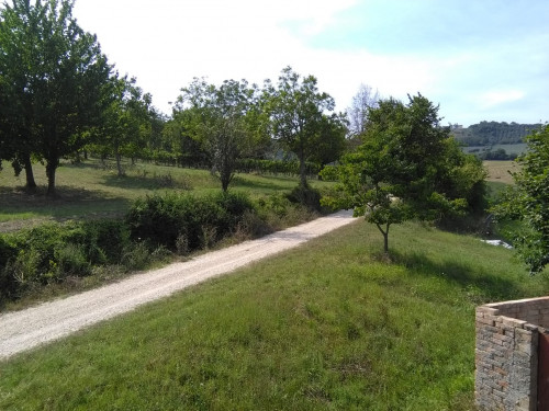 Rustico in vendita a Penna Alta, Bellante (TE)