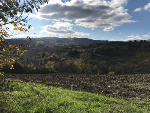 Rustico in vendita a Ponzano, Civitella Del Tronto (TE)