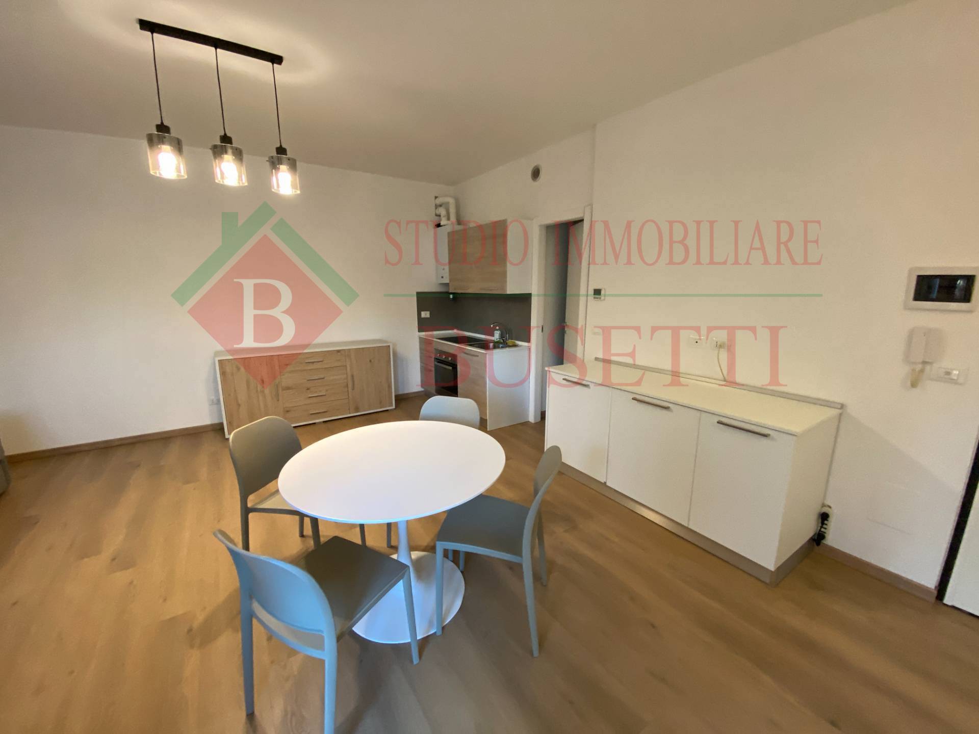 Appartamento in affitto a Flora, Legnano (MI)