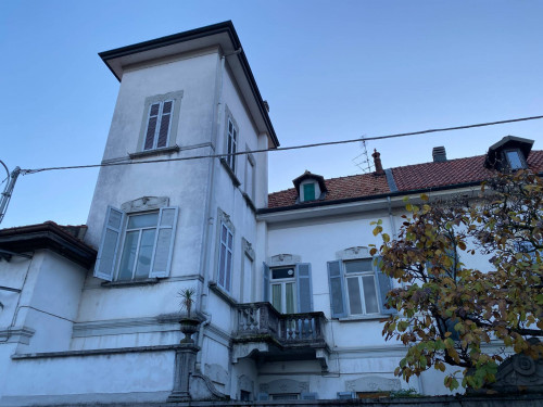 Villa in Vendita a Castellanza
