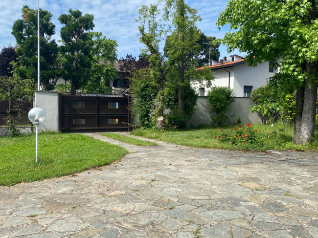 Villa in vendita a Cerro Maggiore (MI)