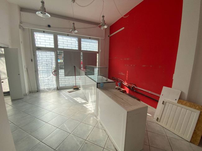 Negozio Studio Ufficio in Affitto a Cerro Maggiore