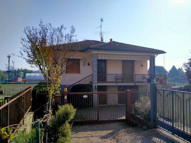 Villa in vendita a Ispra (VA)