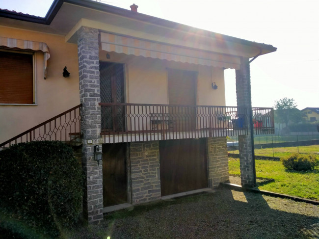 Villa in vendita a Ispra (VA)