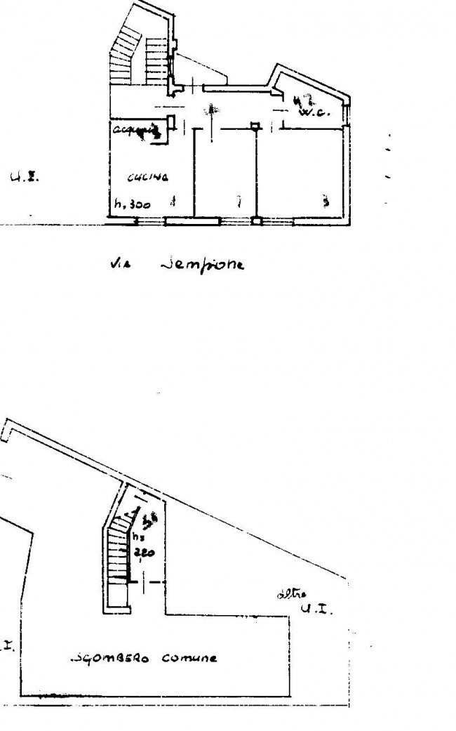 intera palazzina in Vendita a Casorate Sempione