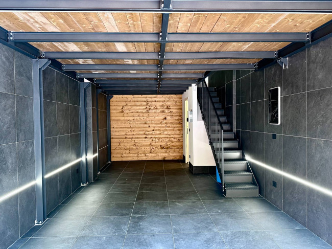 Box o garage in Vendita a Pescara