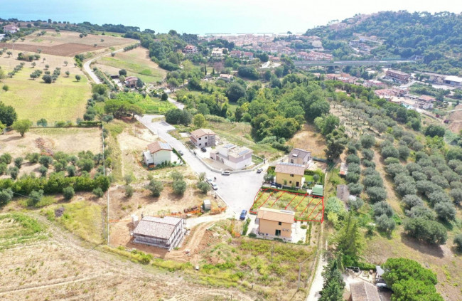 Villa in vendita a Cupra Marittima