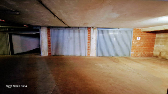 Box o garage in vendita a Perugia