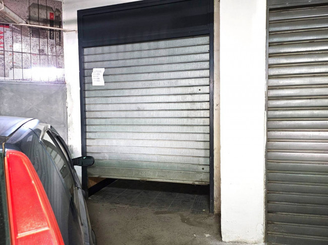Garage/Box/Posto auto in vendita a Pomigliano D'arco (NA)