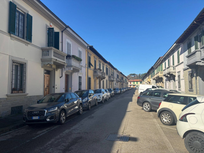 Villino in Vendita a Firenze