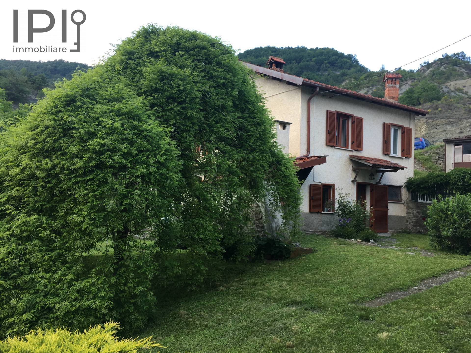 Villa in vendita a Spigno Monferrato (AL)