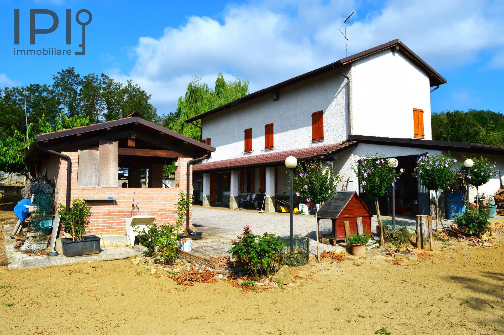 Villa in vendita a Incisa Scapaccino (AT)