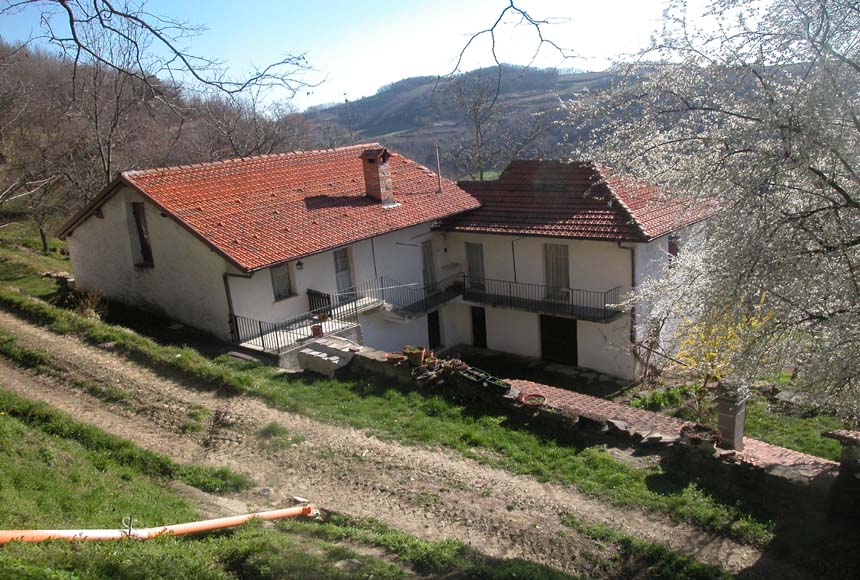 Casa in Vendita a Roccaverano
