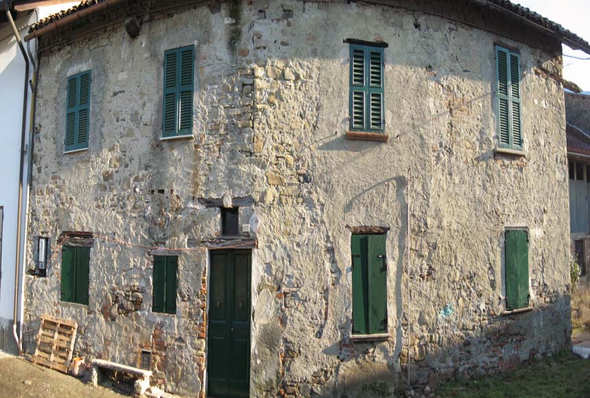 Casa Rustica - Semindipendente in Vendita a Spigno Monferrato