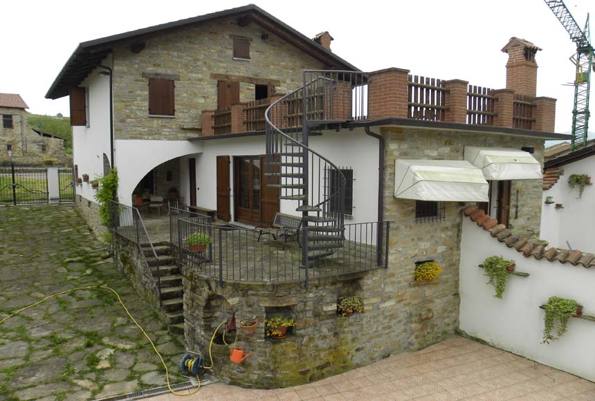 Villa Padronale in Vendita a Perletto