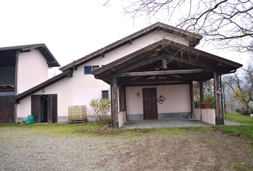 Farmhouse / Estate for Sale to Cremolino