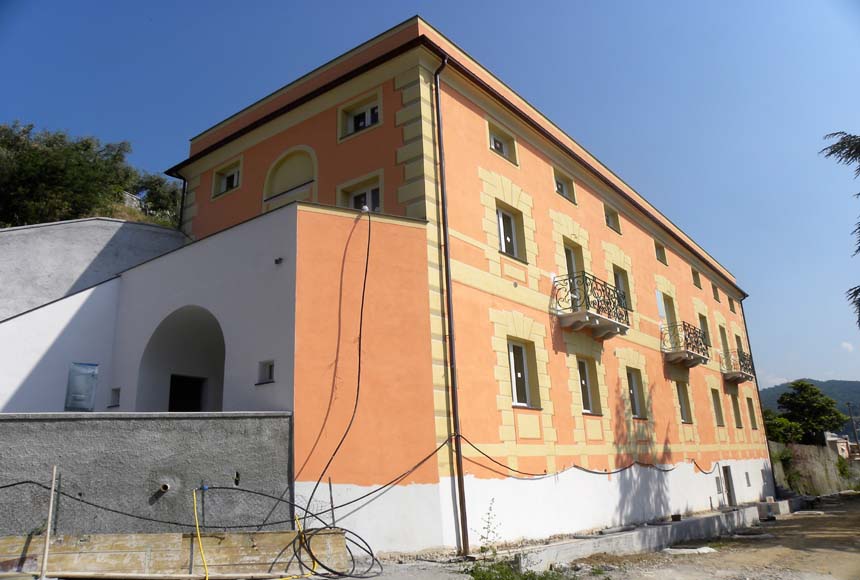 Apartment for Sale to Albissola Marina