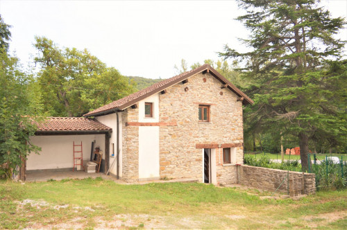 Casa Rustica in Vendita a Dego