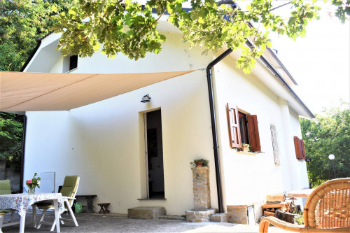 Villa / Villetta in Vendita a Spigno Monferrato