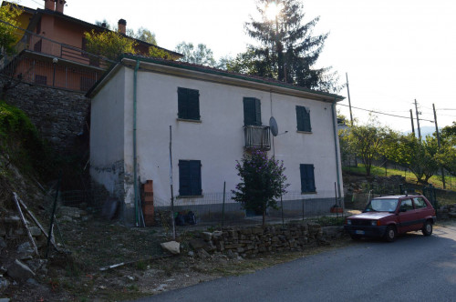 Haus in Kauf bis Castelletto Uzzone